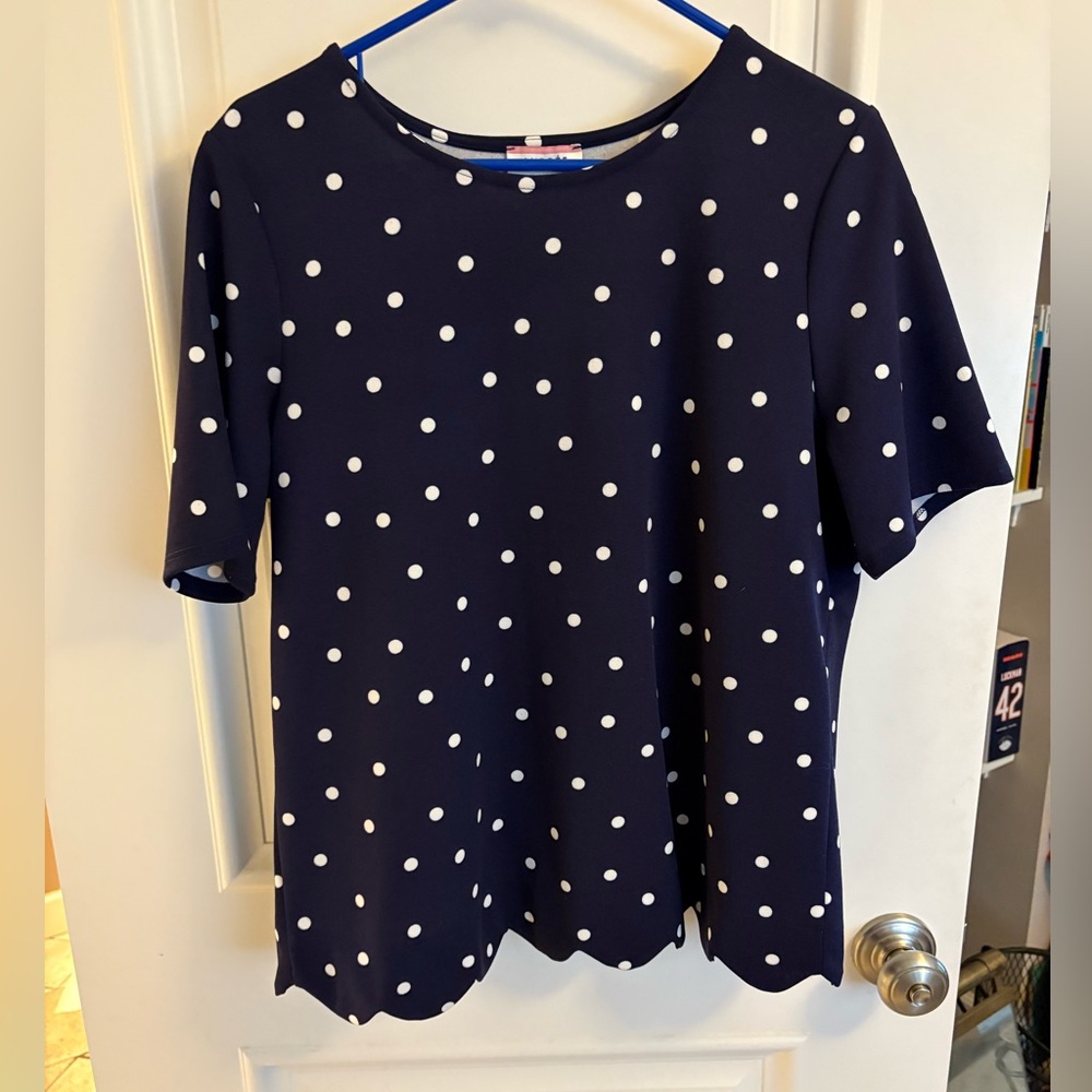 ANDREE BY UNIT Dark Blue and White Polka Dot Top